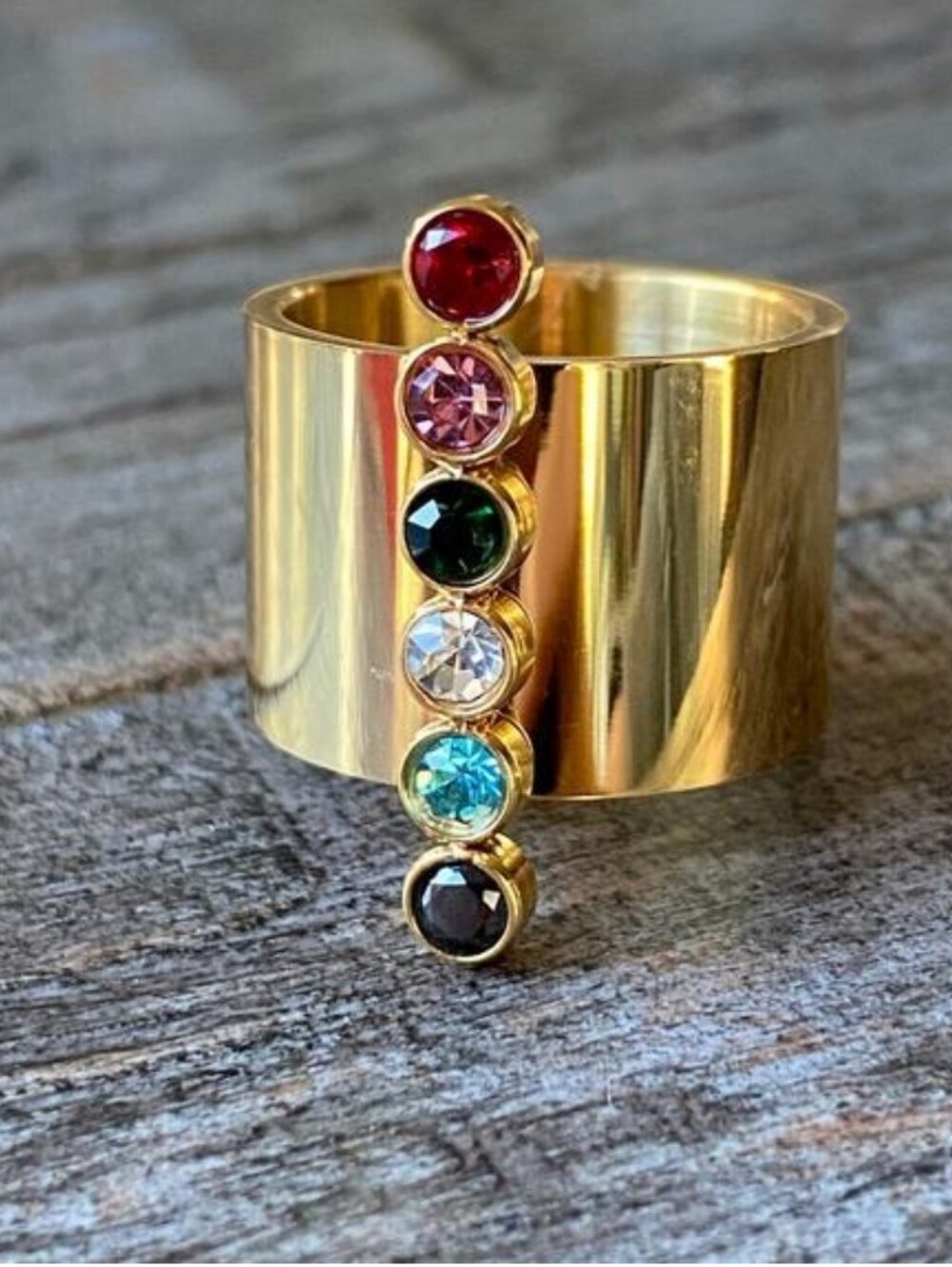 NEW Chakra Gold Tone Statement Ring size 6